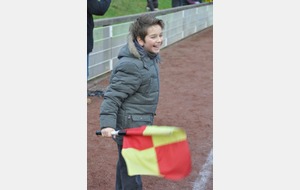 Jean, notre grand blessé  a le sourire  même  si il aurait   préféré   le jeu au  signal du hors jeu 