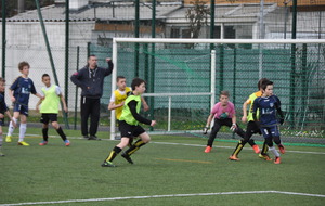15/03  Sur un corner mais Adrian et Paul semblent bien esseulés  à l ' attaque. 